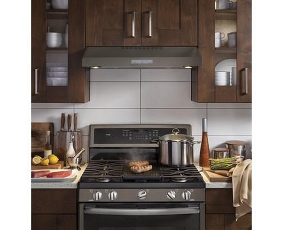 Hotte de cuisinière sous cabinet de 30 po avec 4 vitesses GE Profile - PVX7300EJESC