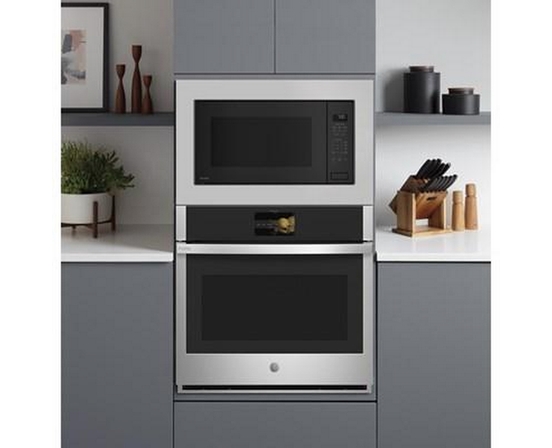 Four mural encastré de 30 po, 5 Pi cu. avec convection GE Profile - PTS9000SNSS