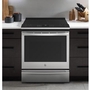 Cuisinière électrique encastrée de 30 po. avec technologie de la friture à l'air GE Profile - PSS93YPFS