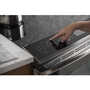 Cuisinière encastrable électrique induction de 30 po. avec technology convection européenne véritable GE Profile - PCHS920YMFS