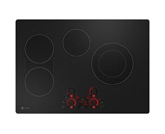 Table de cuisson encastrée électrique de 30 po avec Wi-Fi GE Profile - PEP7030DTBB
