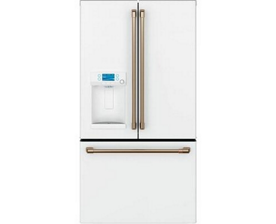 Réfrigérateur trois portes avec porte à deux battants à profondeur de comptoir de 36 po, 22,2 Pi cu. avec distributeur d'eau chaude Café - CYE22TP4MW2