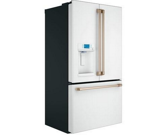 Réfrigérateur trois portes avec porte à deux battants à profondeur de comptoir de 36 po, 22,2 Pi cu. avec distributeur d'eau chaude Café - CYE22TP4MW2