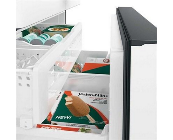 Réfrigérateur trois portes avec porte à deux battants à profondeur de comptoir de 36 po, 23,1 Pi cu. avec connection WiFi Café - CWE23SP4MW2