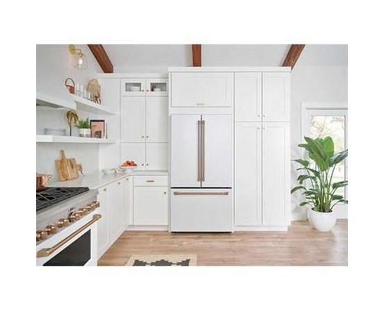Réfrigérateur trois portes avec porte à deux battants à profondeur de comptoir de 36 po, 23,1 Pi cu. avec connection WiFi Café - CWE23SP4MW2