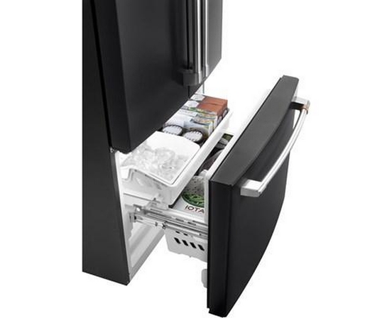 Réfrigérateur trois portes avec porte à deux battants à profondeur de comptoir de 33 po, 18,6 Pi cu. Café - CWE19SP3ND1