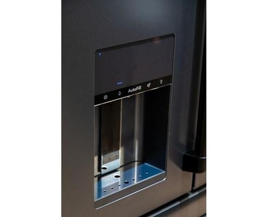 Réfrigérateur quatre portes avec porte à deux battants de 36 po, 27,6 Pi cu. Café - CVE28DP3ND1