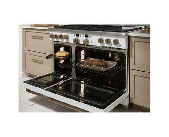 Cuisinière amovible à biénergie de 48 po avec 6 brûleurs et plaque chauffante Café - C2Y486P4TW2