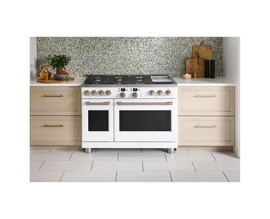 Cuisinière amovible à biénergie de 48 po avec 6 brûleurs et plaque chauffante Café - C2Y486P4TW2
