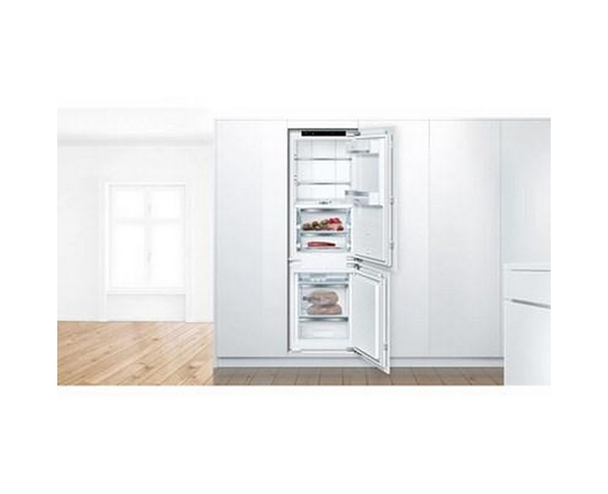 Réfrigérateur à congélateur inférieur de 24 po, 8,4 Pi cu. Bosch - B09IB91NSP