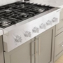 Dessus de cuisinière encastrée à gaz de 36 po. avec brûleur OptiSim® Bosch - RGM8658UC