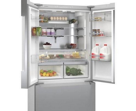 Réfrigérateur trois portes avec porte à deux battants à profondeur de comptoir de 36 po., 20.8 Pi cu. avec FarmFresh System™ Bosch - B36CT81ENS