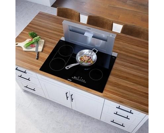 Table de cuisson encastrée électrique de 30 po avec SpeedBoost® Bosch - NET8069UC