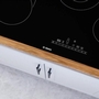 Table de cuisson encastrée électrique de 30 po avec SpeedBoost® Bosch - NET8069UC