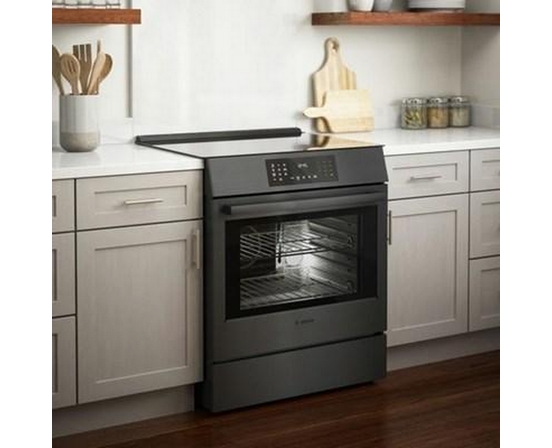 Cuisinière à induction coulissante de 30 po avec convection européenne authentique Bosch - HII8047C