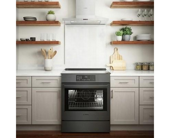 Cuisinière à induction coulissante de 30 po avec convection européenne authentique Bosch - HII8047C