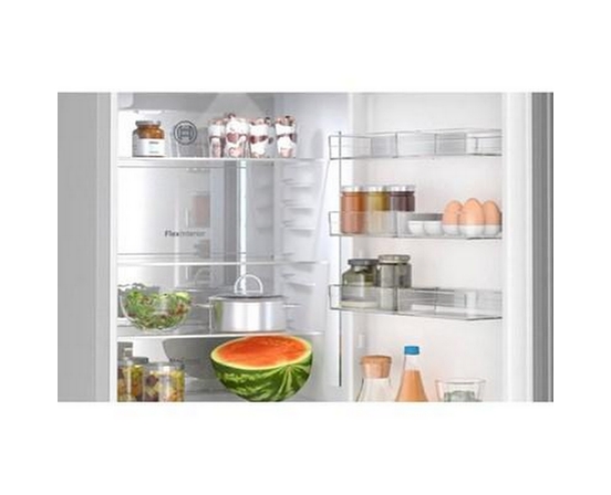 Réfrigérateur à congélateur inférieur amovible de 24 po, 14,09 Pi cu.. Bosch - B24CB80ESB