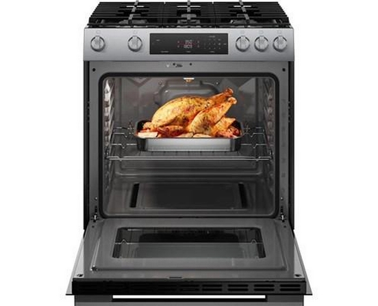 Cuisinière au gaz encastrable de 30 po avec technologie convection Bosch - HGF1050MUC