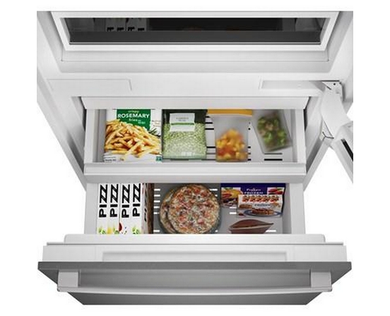 Réfrigérateur à congélateur inférieur intégré de 30 po., 16.5 Pi cu. avec connectivité Wi-Fi Bosch - B30BB130SS