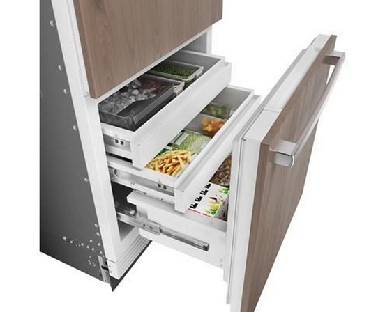 Réfrigérateur à congélateur inférieur intégré de 30 po., 16.5 Pi cu. avec connectivité Wi-Fi Bosch - B30IB100SP