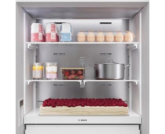 Réfrigérateur à congélateur inférieur intégré de 30 po., 16.5 Pi cu. avec connectivité Wi-Fi Bosch - B30IB100SP