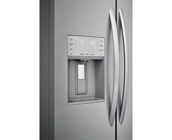 Réfrigérateur côte-à-côte amovible de 36 po., 25,6 Pi cu. avec système distributeur d'eau et de glaçons Frigidaire Gallery - GRSS2652AF