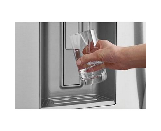 Réfrigérateur trois portes avec porte à deux battants de 36 po, 22.6 Pi cu. avec distributeur Frigidaire Gallery - GRFC2353AF