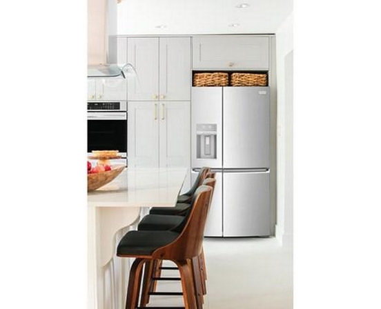 Réfrigérateur quatre portes avec porte à deux battants à profondeur de comptoir de 36 po, 21,5 Pi cu.. avec machine à glaçons Frigidaire Gallery - GRQC2255BF