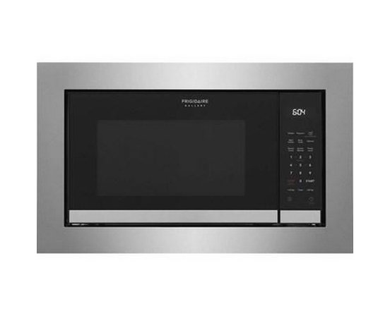 Four à micro-ondes intégré de 24 po., 2.2 Pi cu. avec cuisson par capteur Frigidaire Gallery - GMBS3068BF