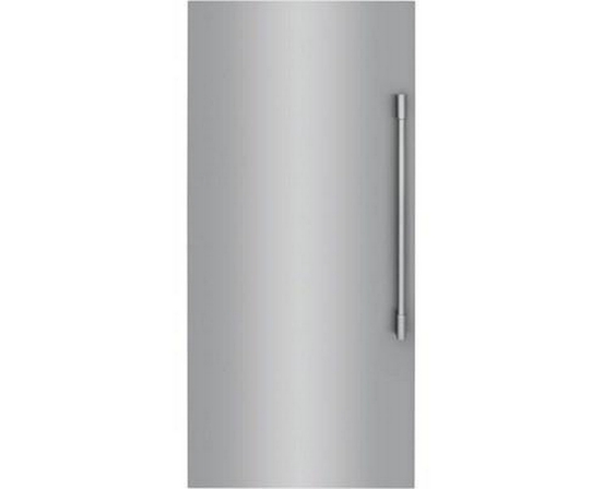 Congélateur vertical de 18,6 Pi cu. avec machine à glaçons interne Frigidaire Professional - FPFU19F8WF