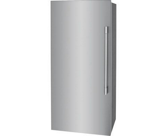 Congélateur vertical de 18,6 Pi cu. avec machine à glaçons interne Frigidaire Professional - FPFU19F8WF