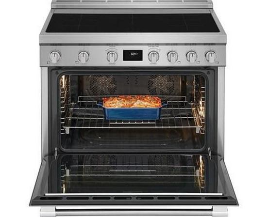 Cuisinière amovible à induction de 36 po avec technologie convection Frigidaire Professional - PCFI3670AF