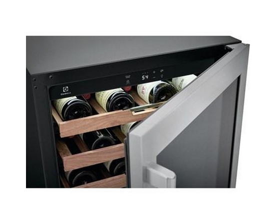 Refroidisseur à vin de 41 bouteilles Electrolux - EI24WC15VS