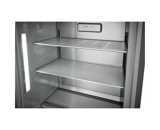 Congélateur vertical de 19 Pi cu. avec machine à glaçons Electrolux - EI33AF80WS