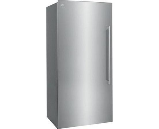 Congélateur vertical de 19 Pi cu. avec machine à glaçons Electrolux - EI33AF80WS