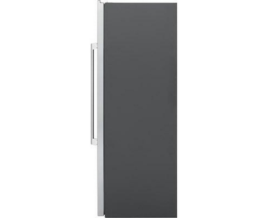 Congélateur vertical de 19 Pi cu. avec machine à glaçons Electrolux - EI33AF80WS