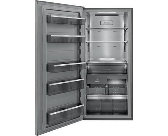 Congélateur vertical de 19 Pi cu. avec machine à glaçons Electrolux - EI33AF80WS