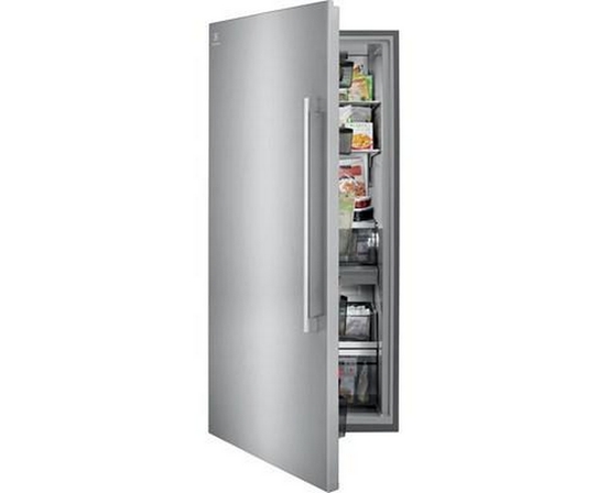 Congélateur vertical de 19 Pi cu. avec machine à glaçons Electrolux - EI33AF80WS