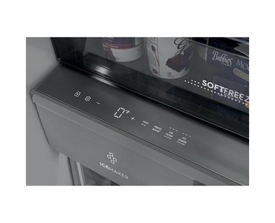 Congélateur vertical de 19 Pi cu. avec machine à glaçons Electrolux - EI33AF80WS