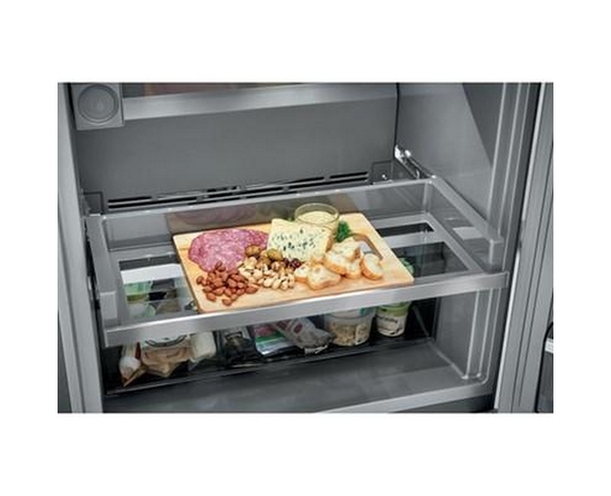 Tout réfrigérateur de 33 po, 19 Pi cu. avec système LuxCool Electrolux - EI33AR80WS