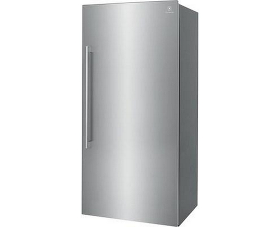 Tout réfrigérateur de 33 po, 19 Pi cu. avec système LuxCool Electrolux - EI33AR80WS