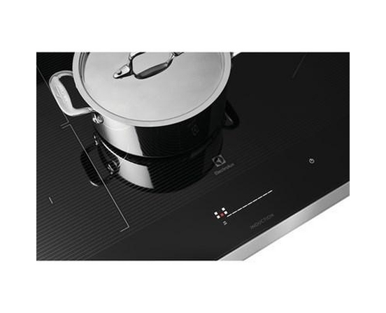 Table de cuisson encastrée à induction de 36 po Electrolux - ECCI3668AS