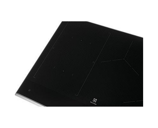 Table de cuisson encastrée à induction de 30 po Electrolux - ECCI3068AS