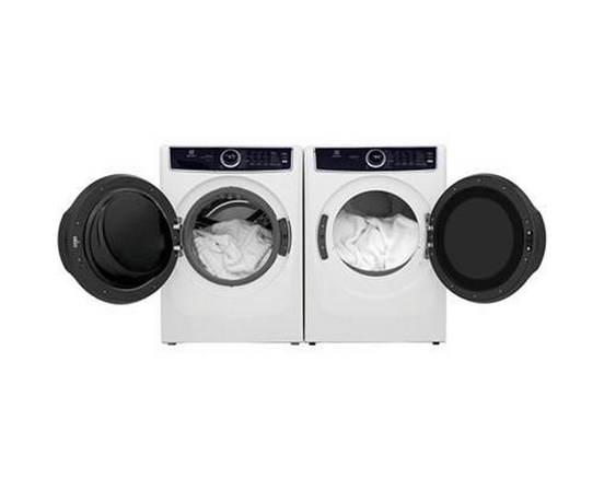 Sécheuse au gaz de 8.0 Pi cu. avec 11 programmes de séchage Electrolux - ELFG7637AW