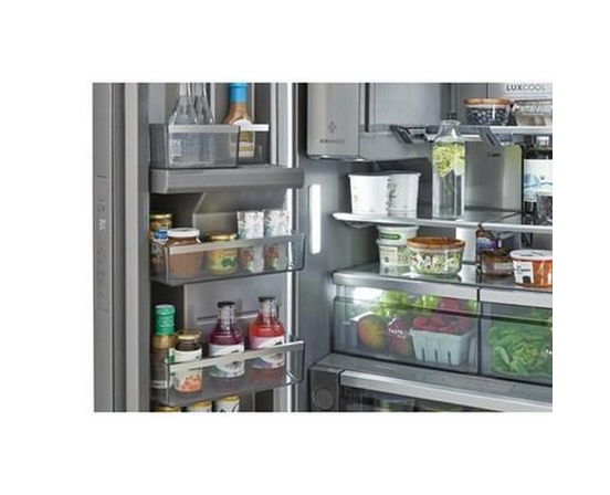 Réfrigérateur à profondeur de comptoir à trois portes avec porte à deux battants avec distributeur d'eau de glaçons Electrolux - ERFC2393AS