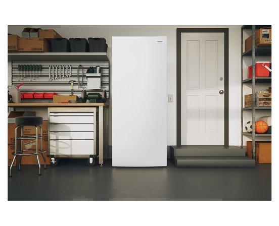 Congélateur vertical de 13 pi³. Frigidaire - FFUE1326AW
