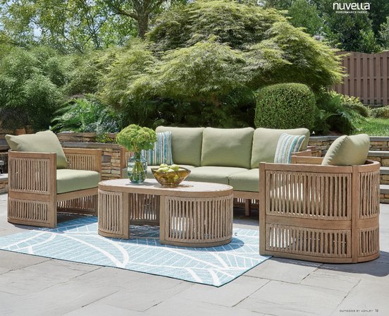 Ensemble de mobilier extérieur