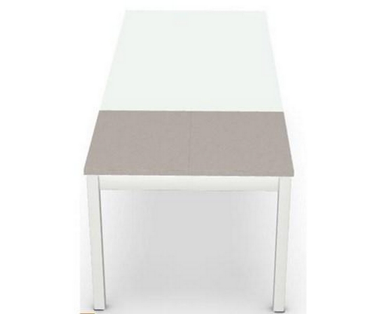Table de salle à manger Zenith avec dessus en verre de Amisco
