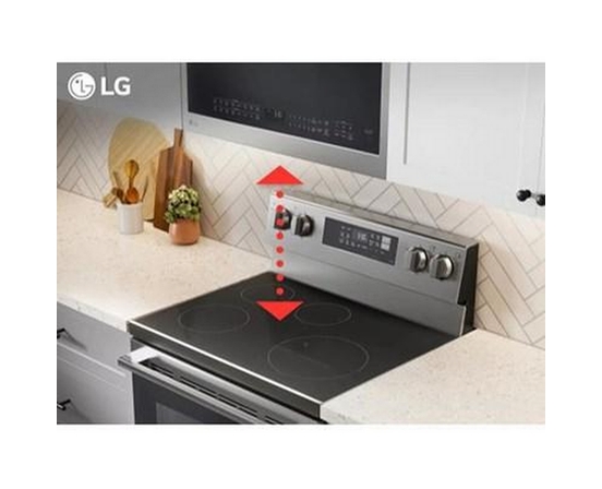 Cuisinière autoportante électrique de 30 po avec Wi-Fi LG - LREN6321VE
