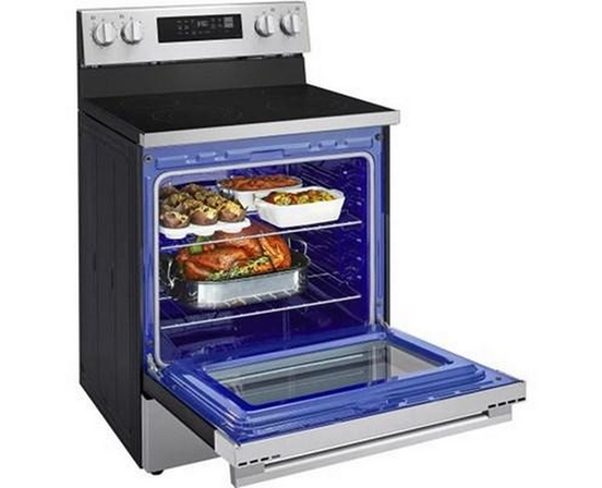 Cuisinière autoportante électrique de 30 po avec Wi-Fi LG - LREN6321VE